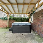 Artists Abode In - Hot Tub Semesterbostad Whitby