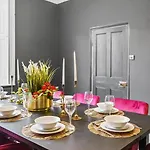 Artists Abode In - Hot Tub Semesterbostad