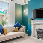 Artists Abode In - Hot Tub Semesterbostad